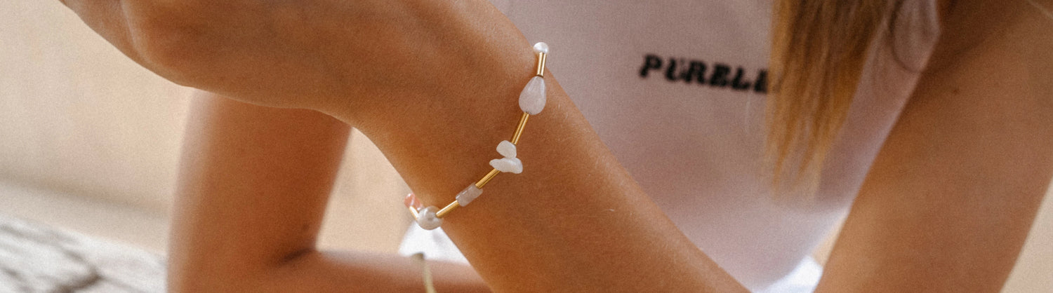 Ob Hingucker oder Basic: Finde Dein neues Lieblings-Armband bei PURELEI und kreiere Deinen eigenen Style.