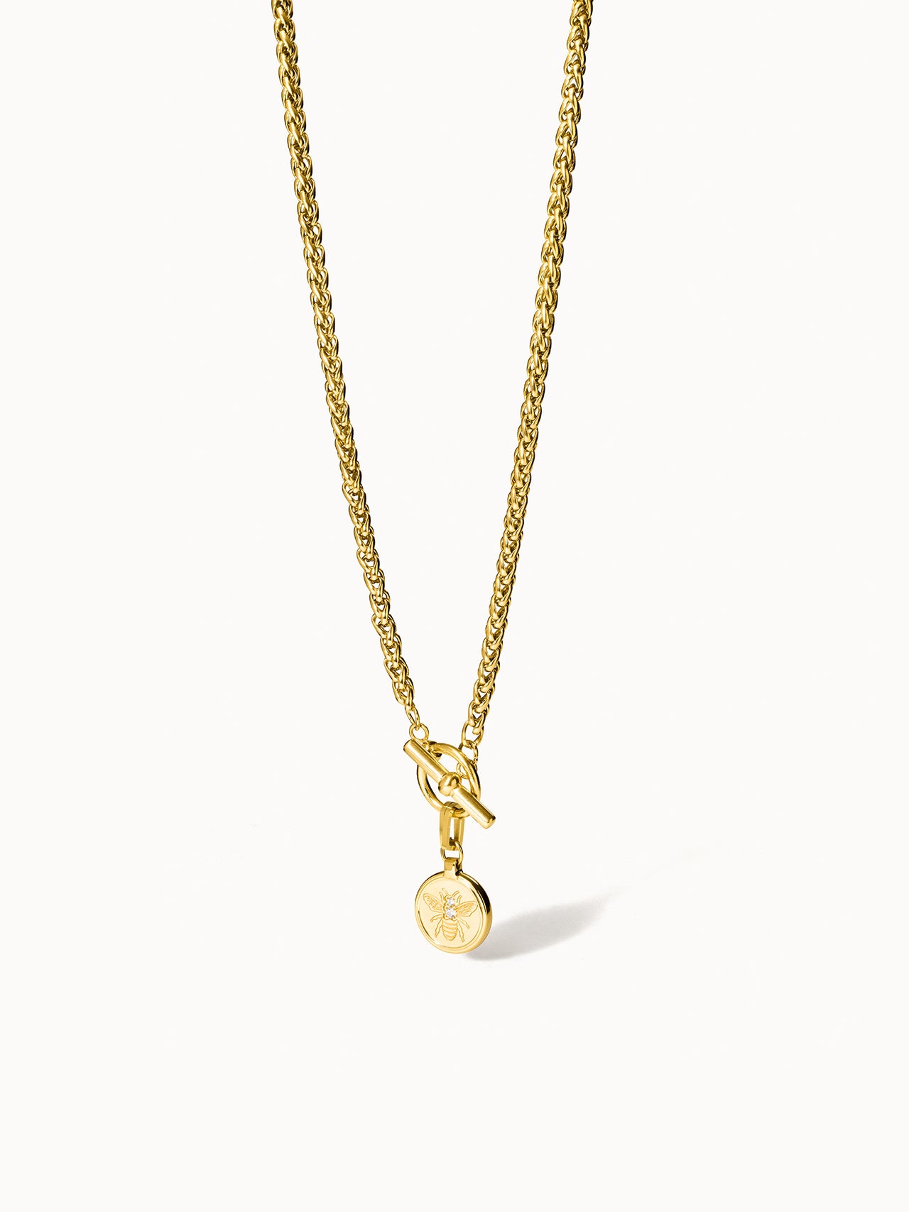 PURELEI Lele Kette aus 18K vergoldetem Edelstahl mit filigraner Bienen-Gravur und Schmucksteinen, elegant und zeitlos