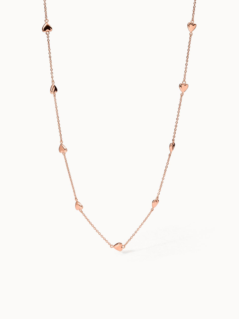 Zarte Alohi Heart Kette in roségold mit kleinen Herzen, nickelfrei, elegant und feminin, Marke PURELEI.