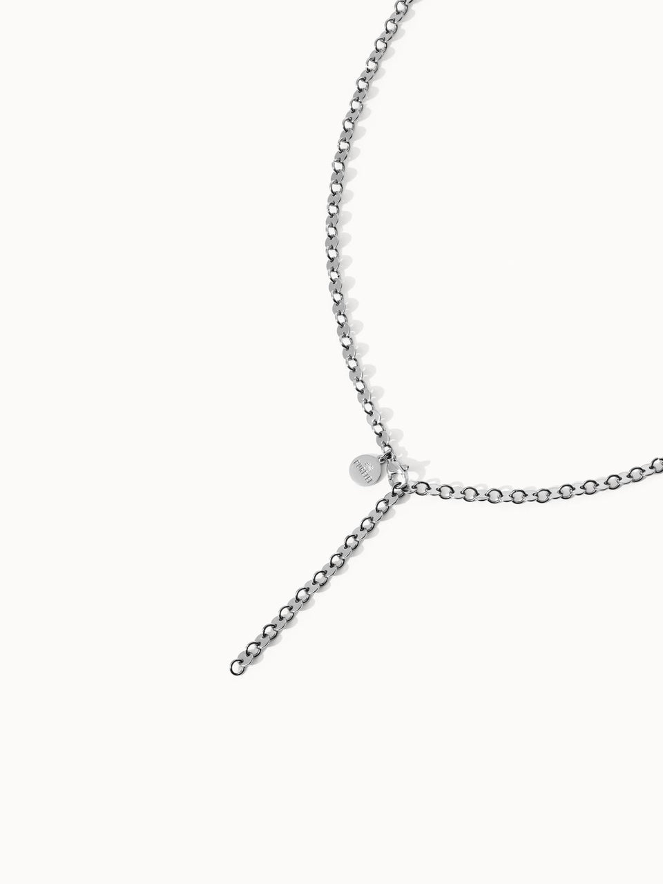 PURELEI Pure Kette aus nickelfreiem Silber, verstellbar mit feiner Y-Form, minimalistisch und elegant.