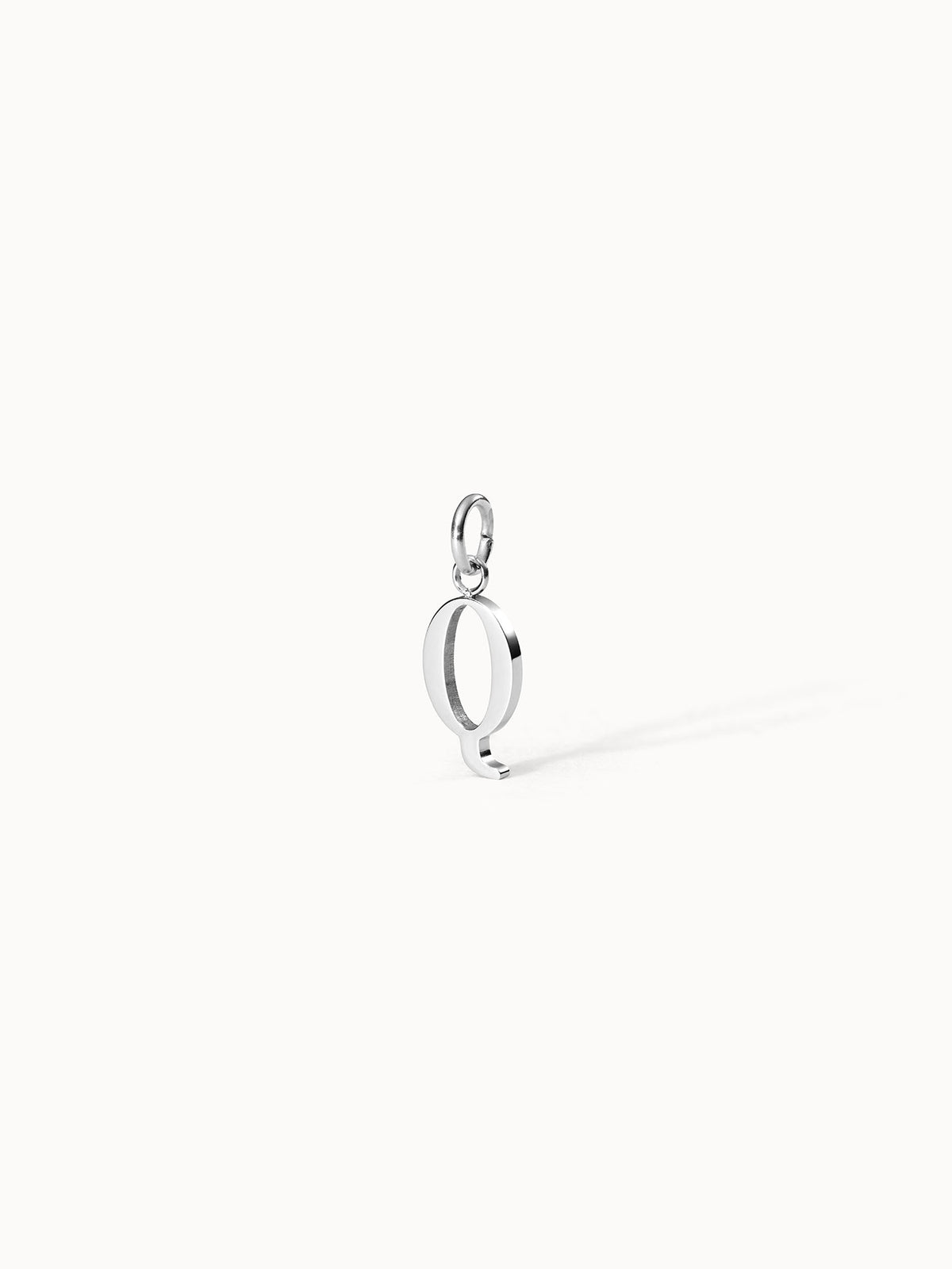 {"color":"Silver","type":"lead_image"}