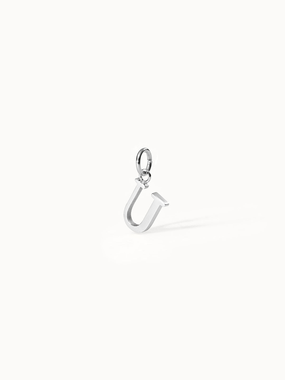 {"color":"Silver","type":"lead_image"}