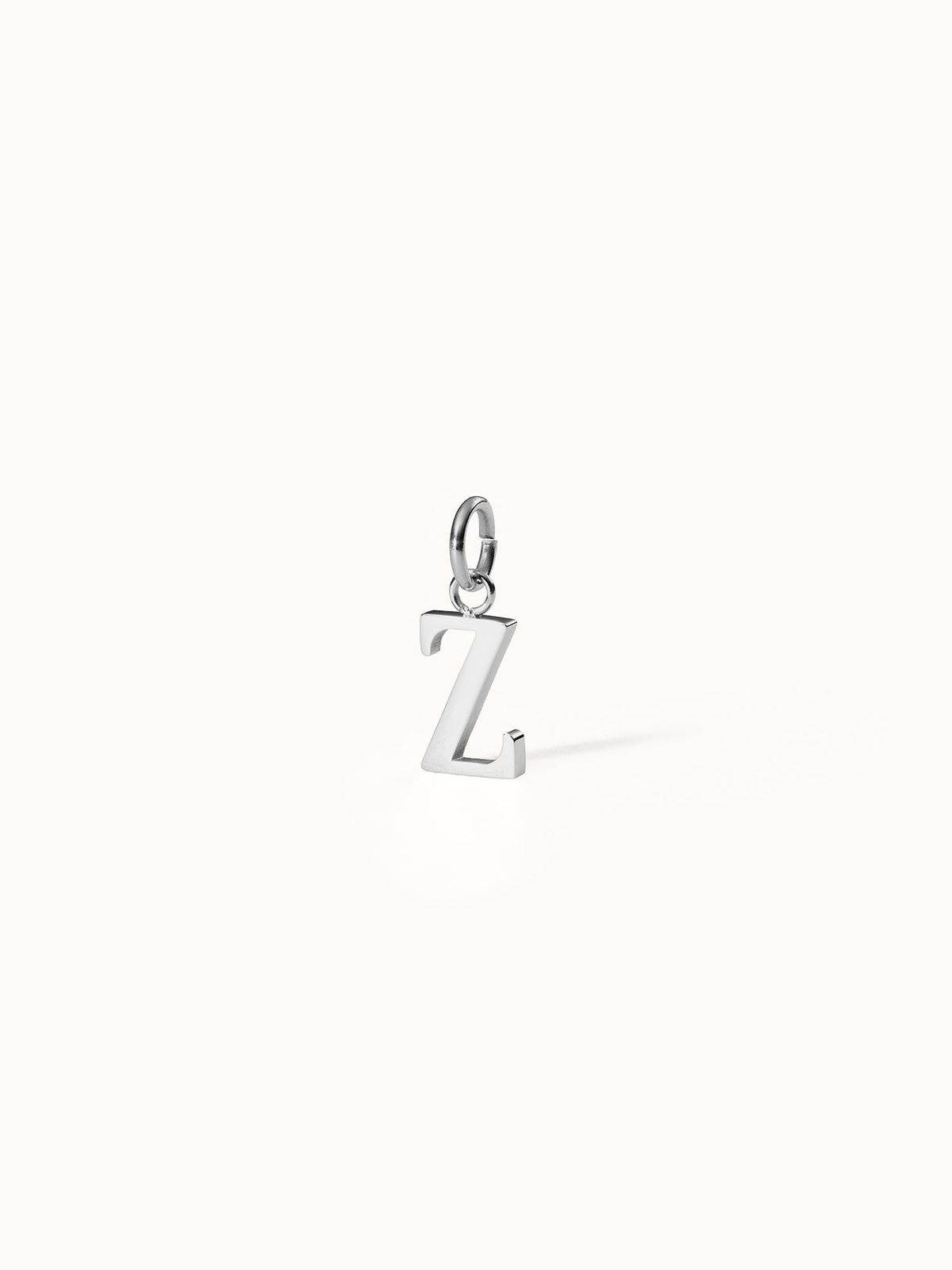 {"color":"Silver","type":"lead_image"}