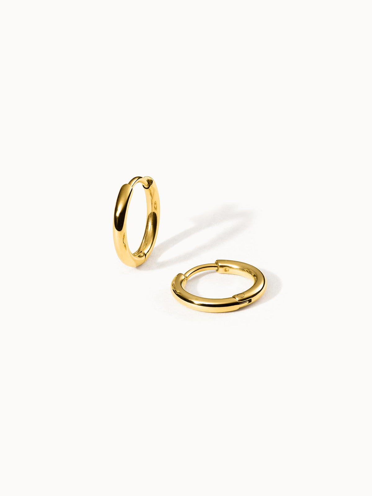 {"color":"Gold","type":"lead_image"}