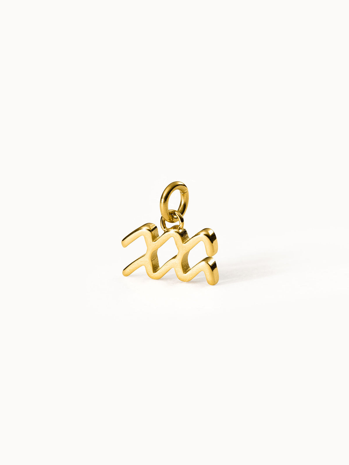 {"color":"Gold","type":"lead_image"}