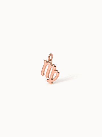 Roségoldener Jungfrau Zodiac Charm aus Edelstahl, elegant minimalistisch, PURELEI Schmuckstück mit femininer Ausstrahlung.