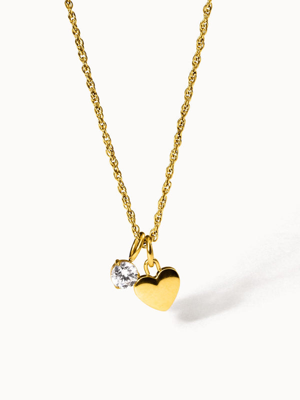 PURELEI Brave Kette aus 18K Gold mit Herz- und weißem Zirkonia-Anhänger, elegant, feminine Leichtigkeit.