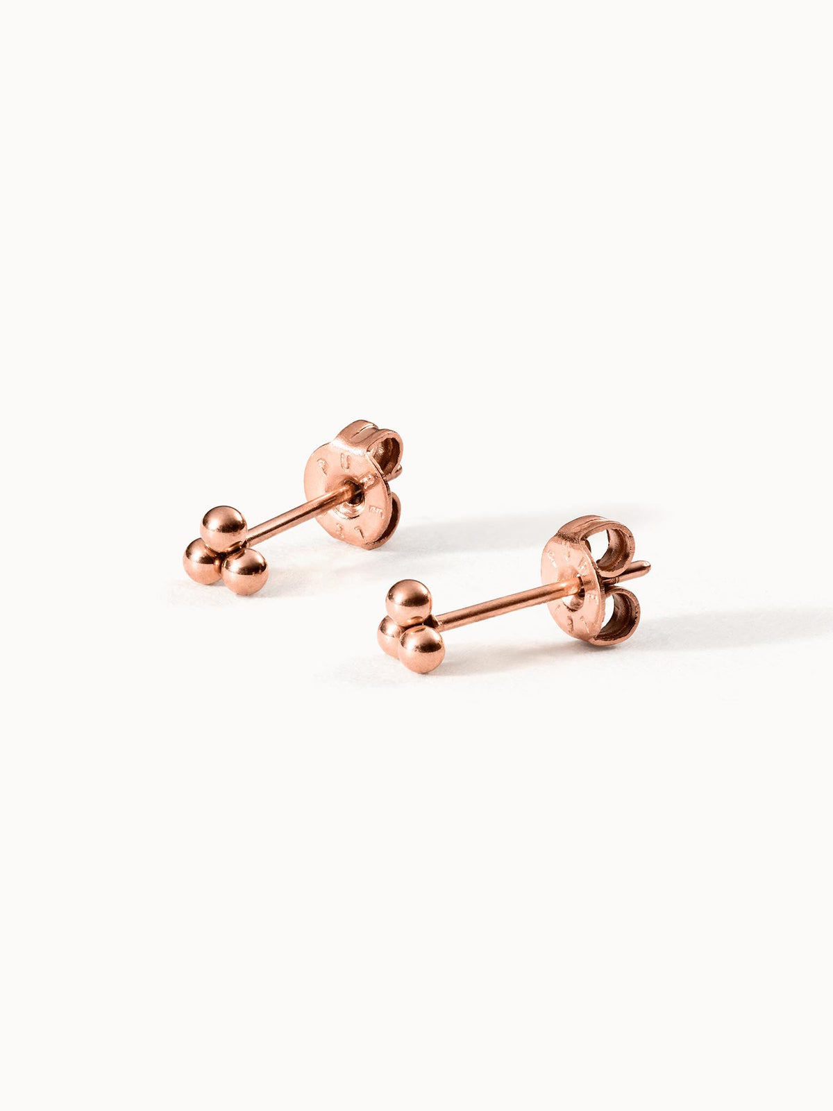 {"color":"Rosegold","type":"lead_image"}