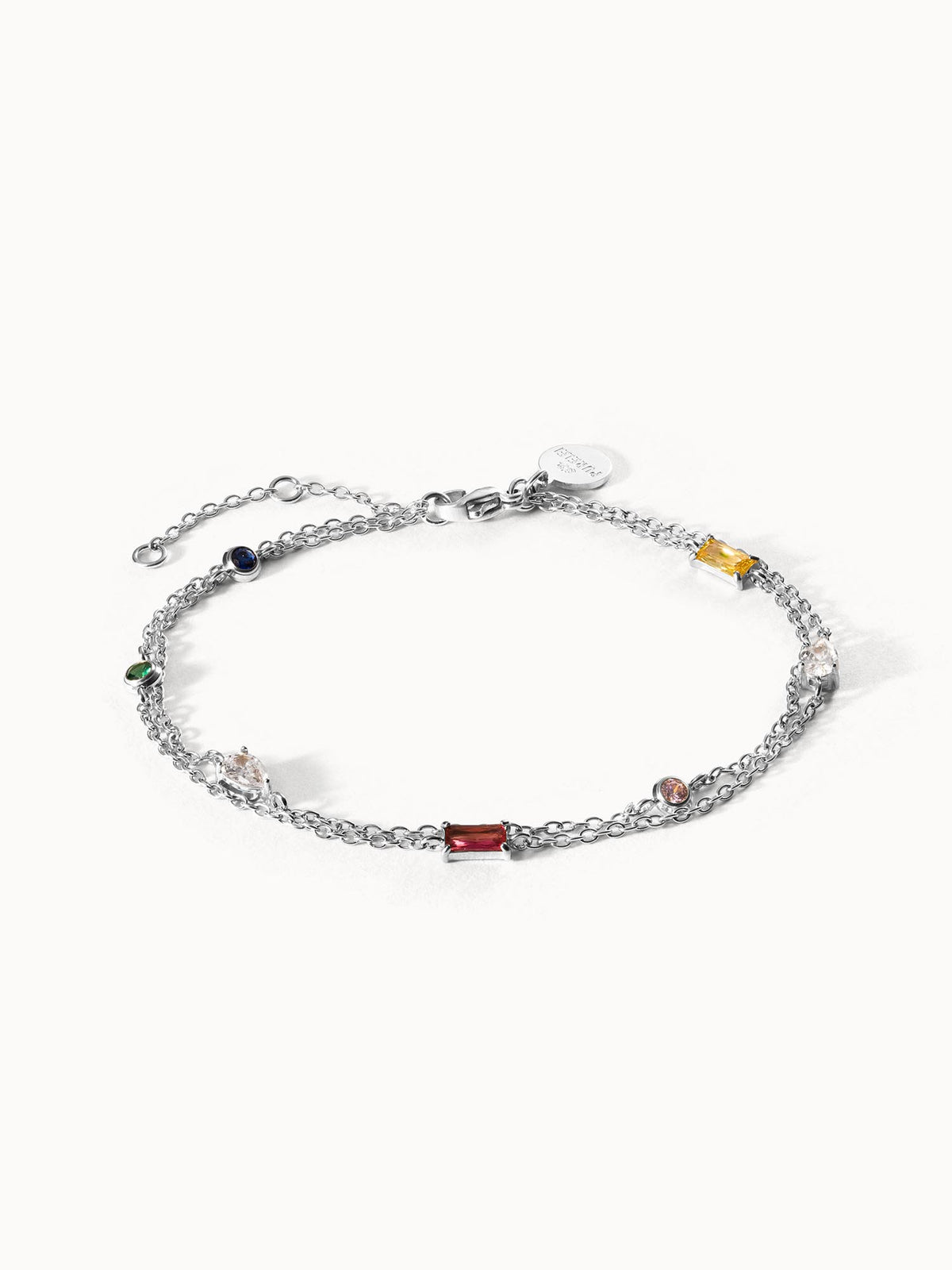 {"color":"Silver","type":"lead_image"}