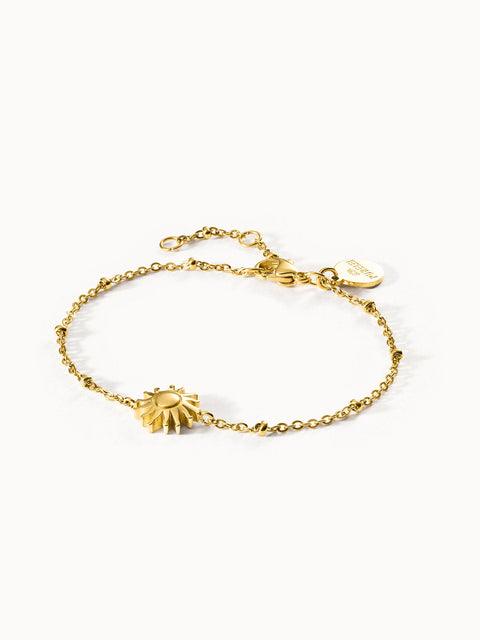 {"color":"Gold","type":"lead_image"}