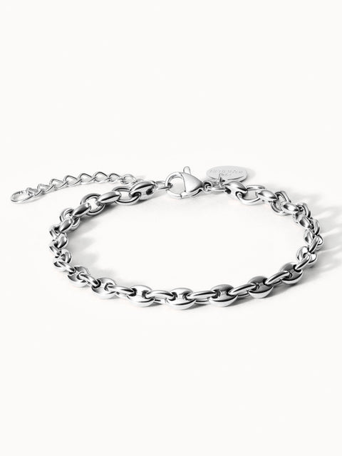 Silbernes Armband mit ovalen Gliedern, elegant und modern, von PURELEI.