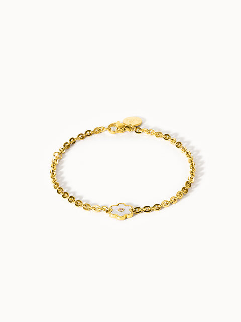 {"color":"Gold","type":"lead_image"}