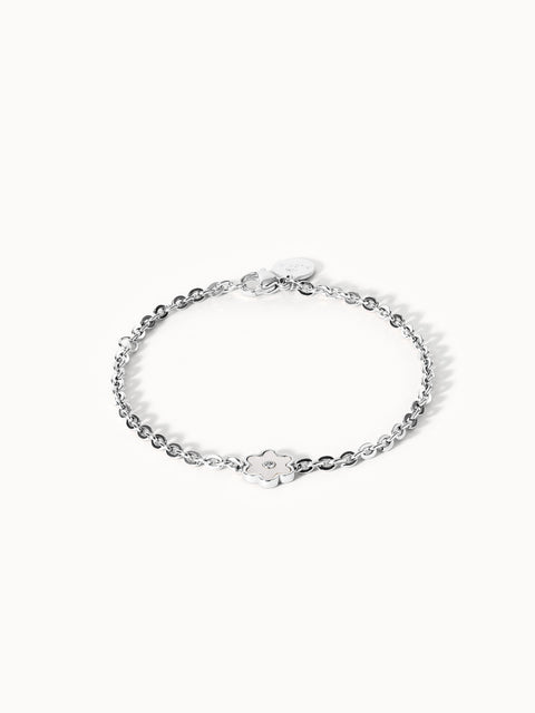 {"color":"Silver","type":"lead_image"}