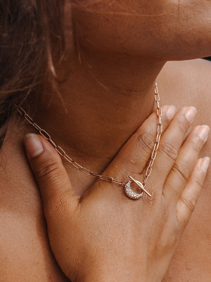 {"color":"Rosegold"}