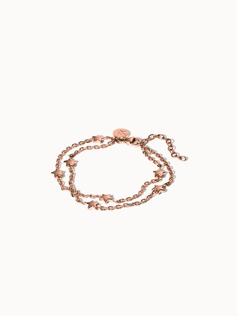 Roségoldenes Star Armband von PURELEI mit filigranen Sternen, elegant und nickelfrei, für feminine Leichtigkeit.