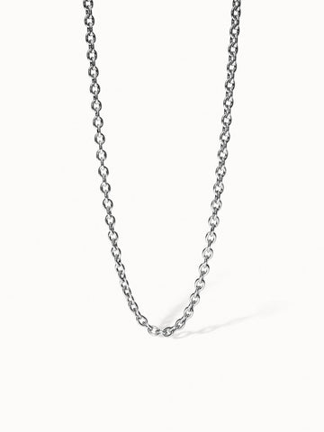 PURELEI Share Aloha Kette aus nickelfreiem Silber mit schlichter Gliederstruktur, zeitlos und elegant.