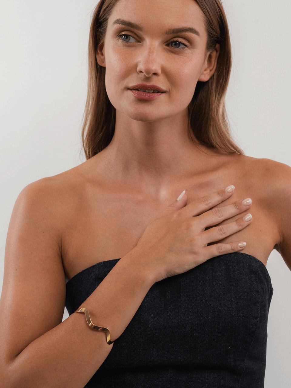 Wave Elegance Armcuff