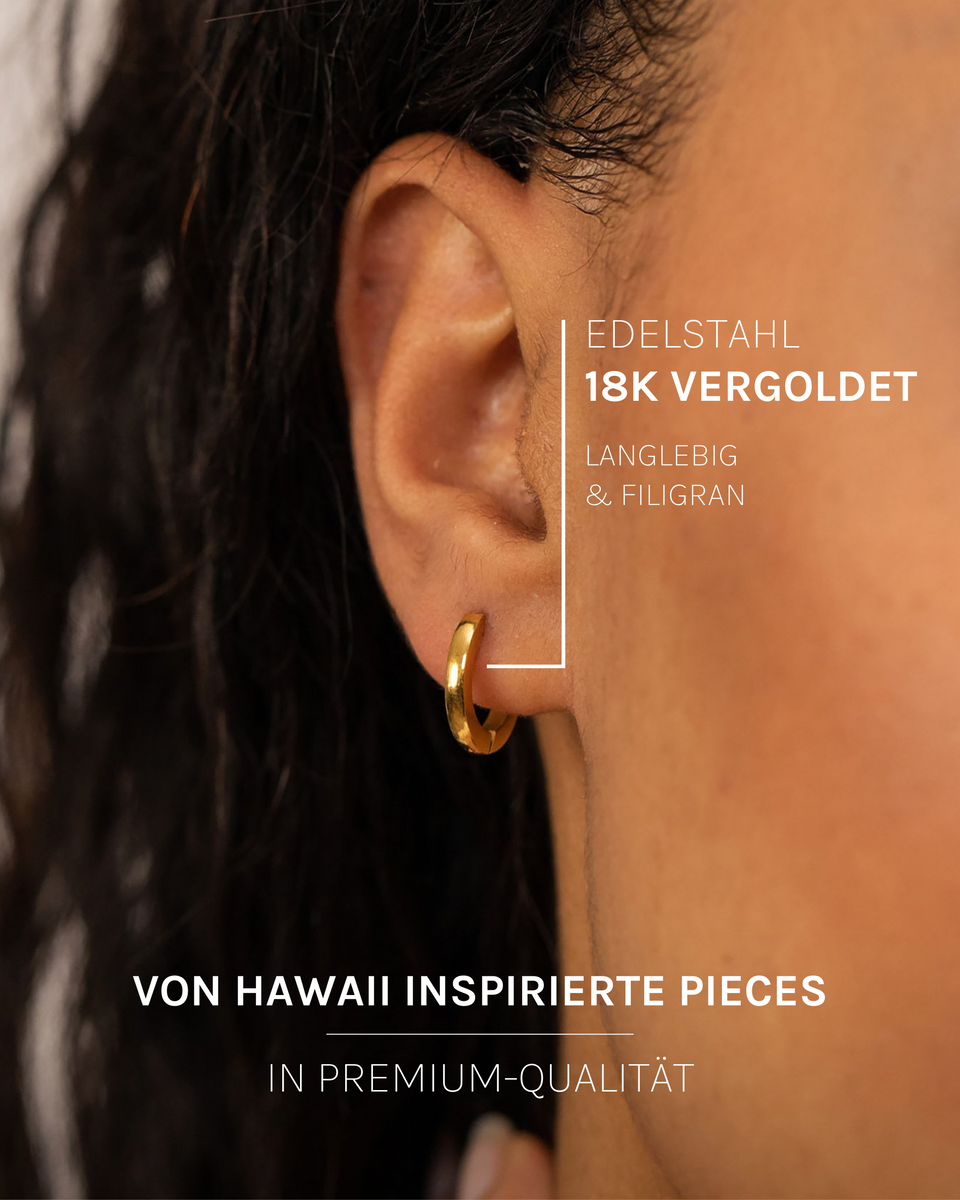 PURELEI Ike Ohrringe, filigrane 18K goldvergoldete Creolen aus Edelstahl, elegant und vielseitig getragen am Ohr.