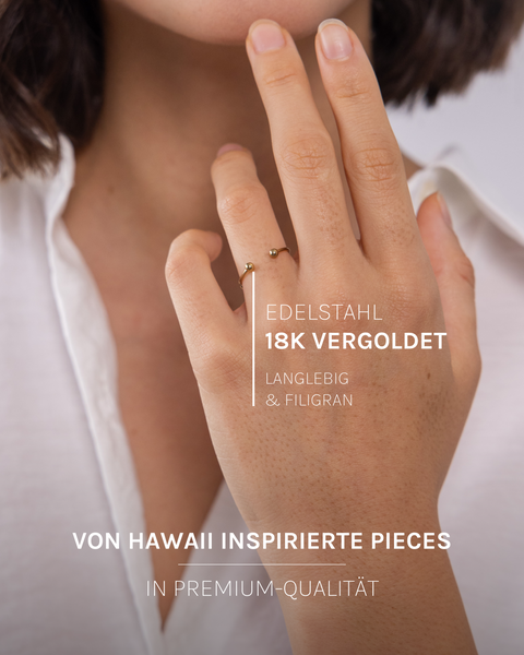 {"color":"Gold", "country": "DE"}