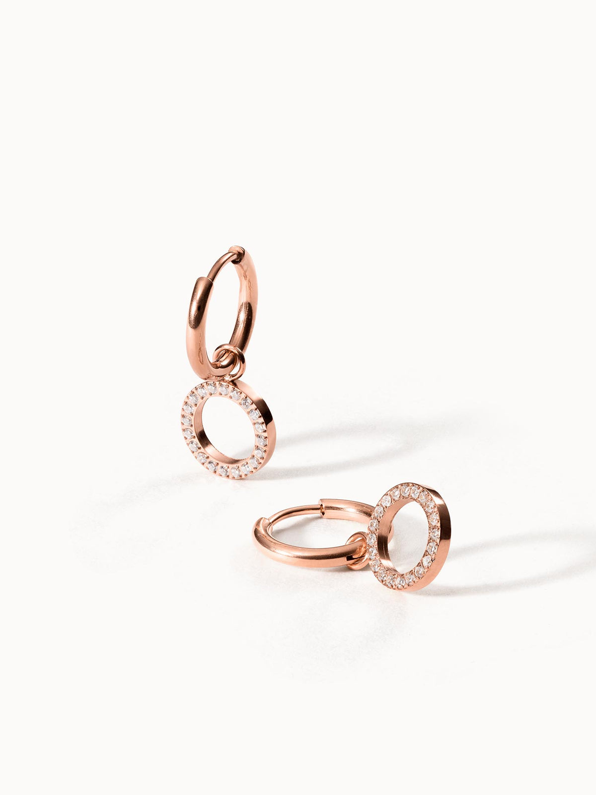 {"color":"Rosegold","type":"lead_image"}