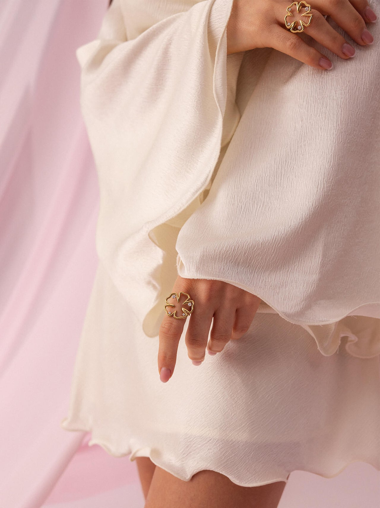 Jewelry Box Hibiscus Ring