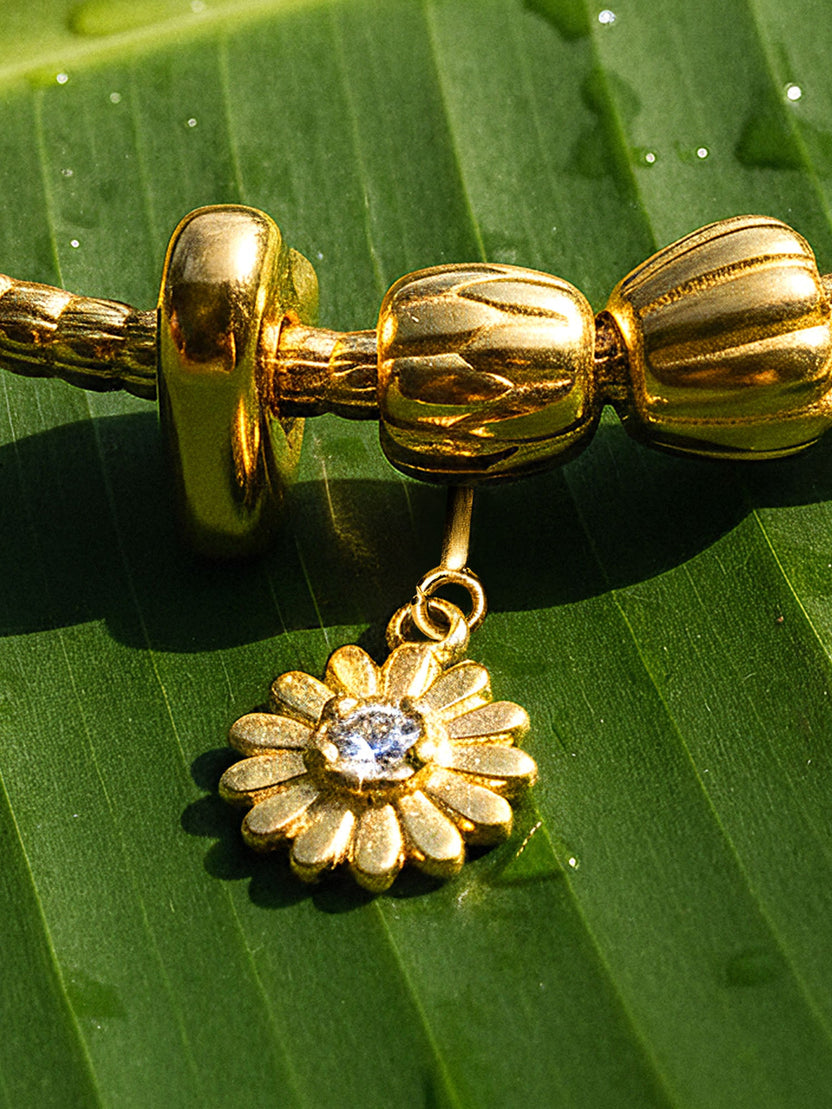 LEI Blatt Stopper Charm
