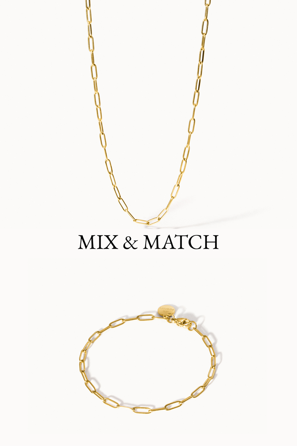Mix & Match: Deine Flex Charms – goldenes Ketten-Set mit feiner Gliederstruktur in eleganter, sonniger Studio-Atmosphäre, PURELEI