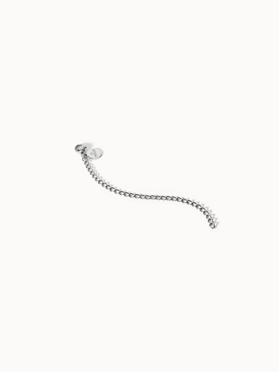 Silberner Extender Universal Kette Lang aus Edelstahl, nickelfrei, elegant auf weißem Hintergrund von PURELEI.