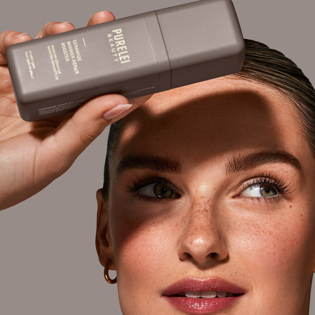 PURELEI Morning Essentials Hautpflegeset mit Ceramide Booster und SPF50 Tagescreme für strahlende, geschützte Haut.