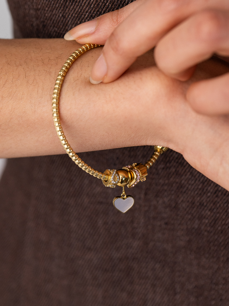 LEI Mom Charm