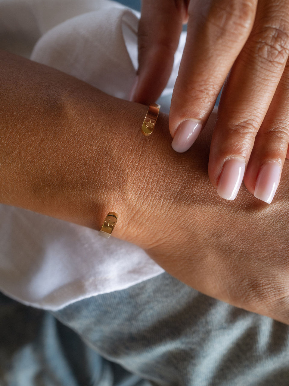 Connection Armcuff