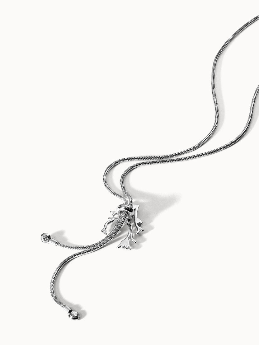{"color":"Silver"}