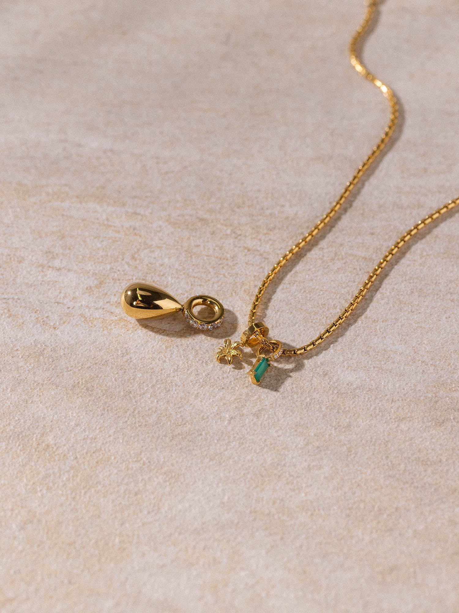 Collana Resonance