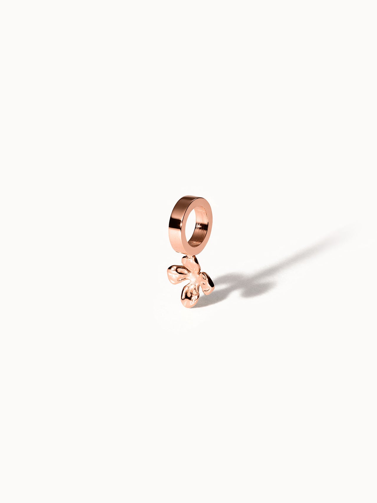 {