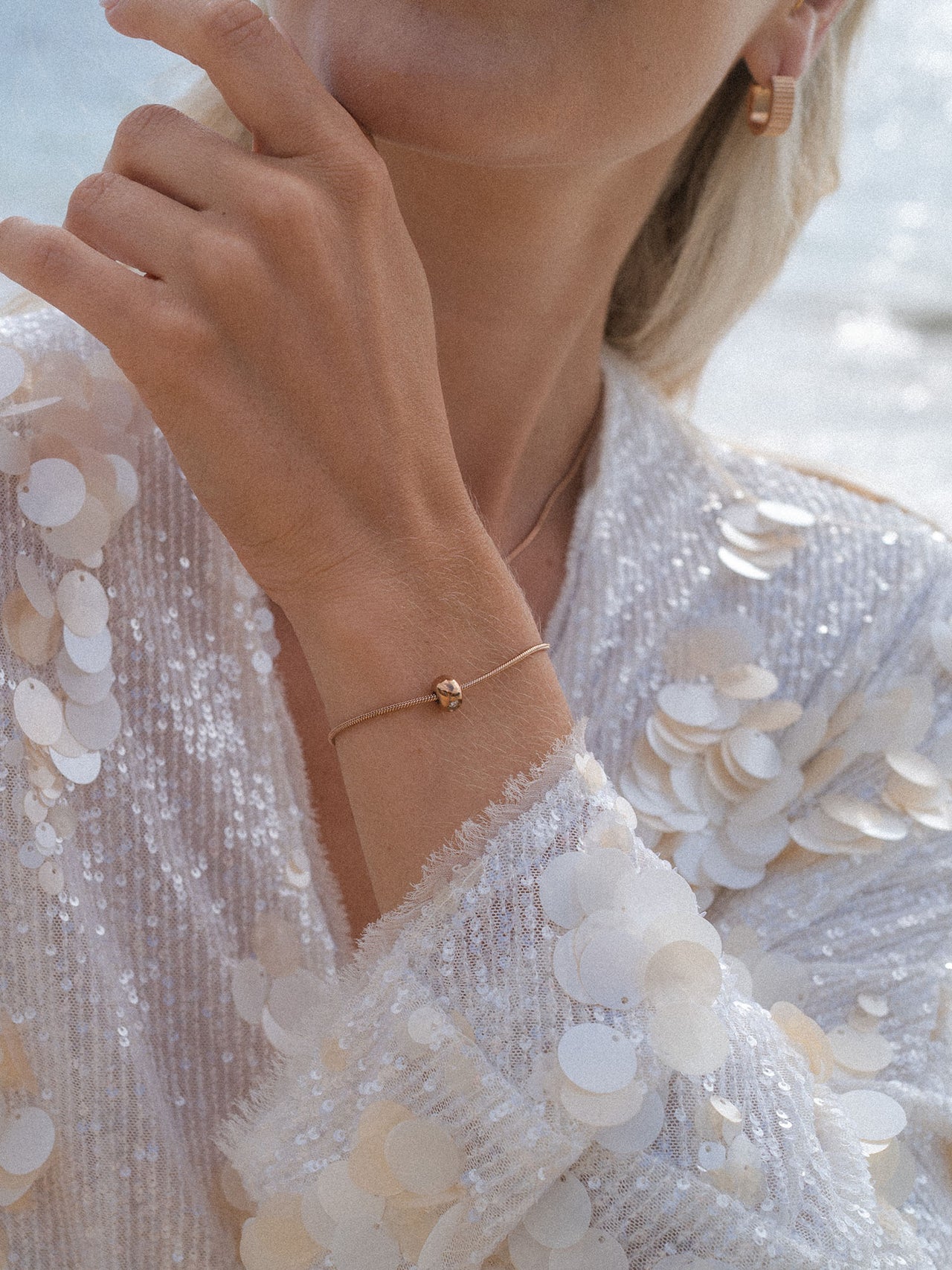 Embrace Beauty Armband