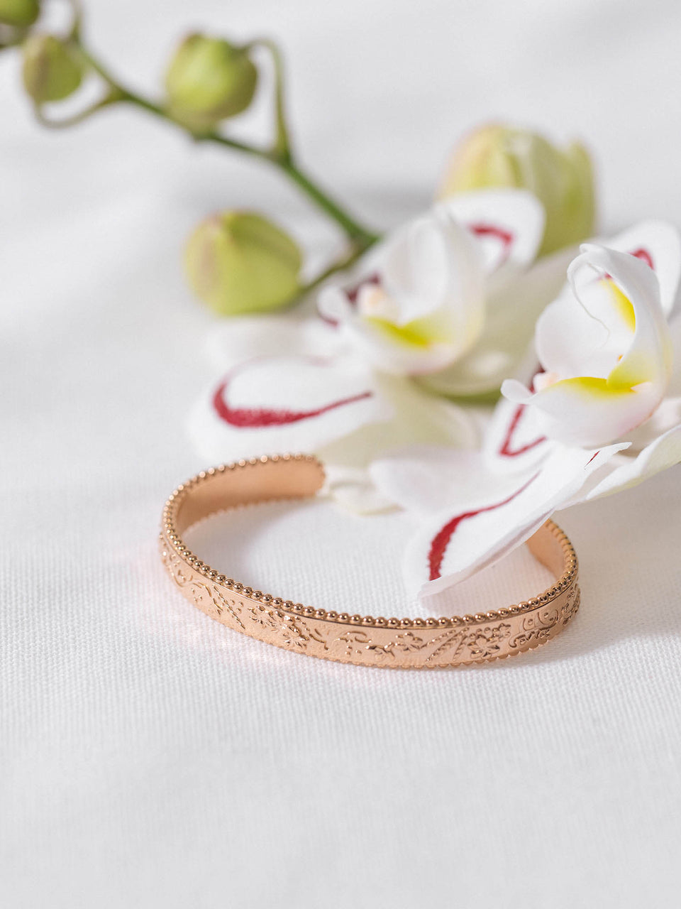 Vintage Love Armcuff