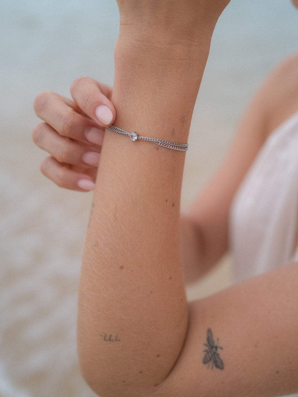 Create Moments Armband