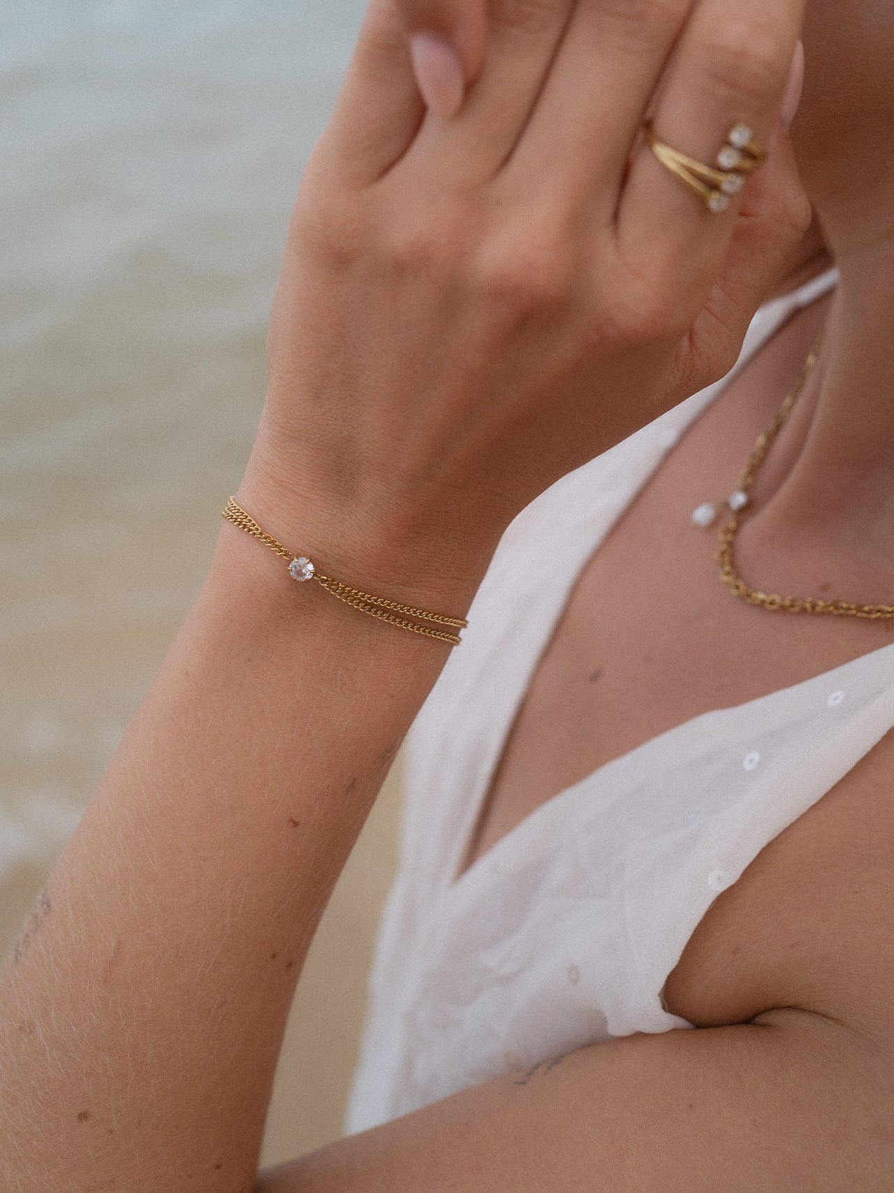 Create Moments Armband