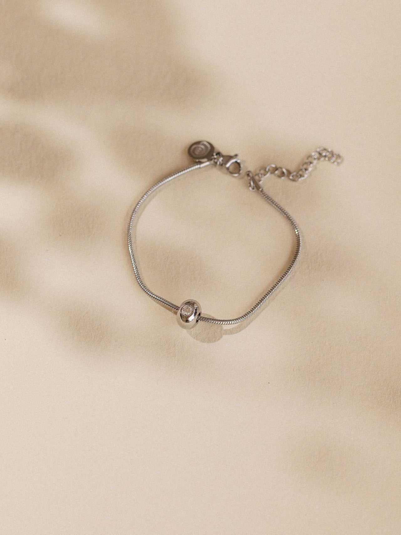 Embrace Beauty Armband