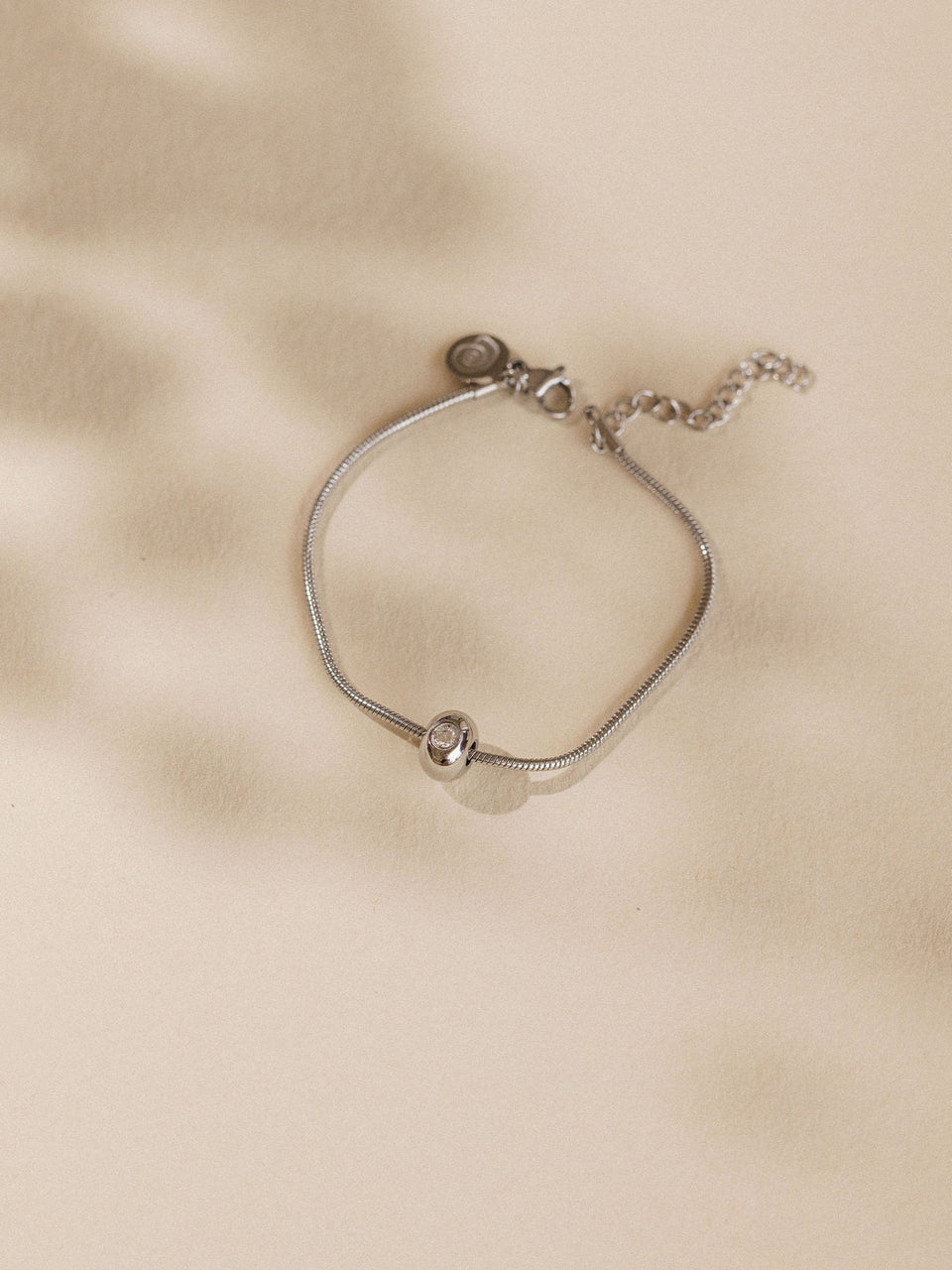 Embrace Beauty Armband
