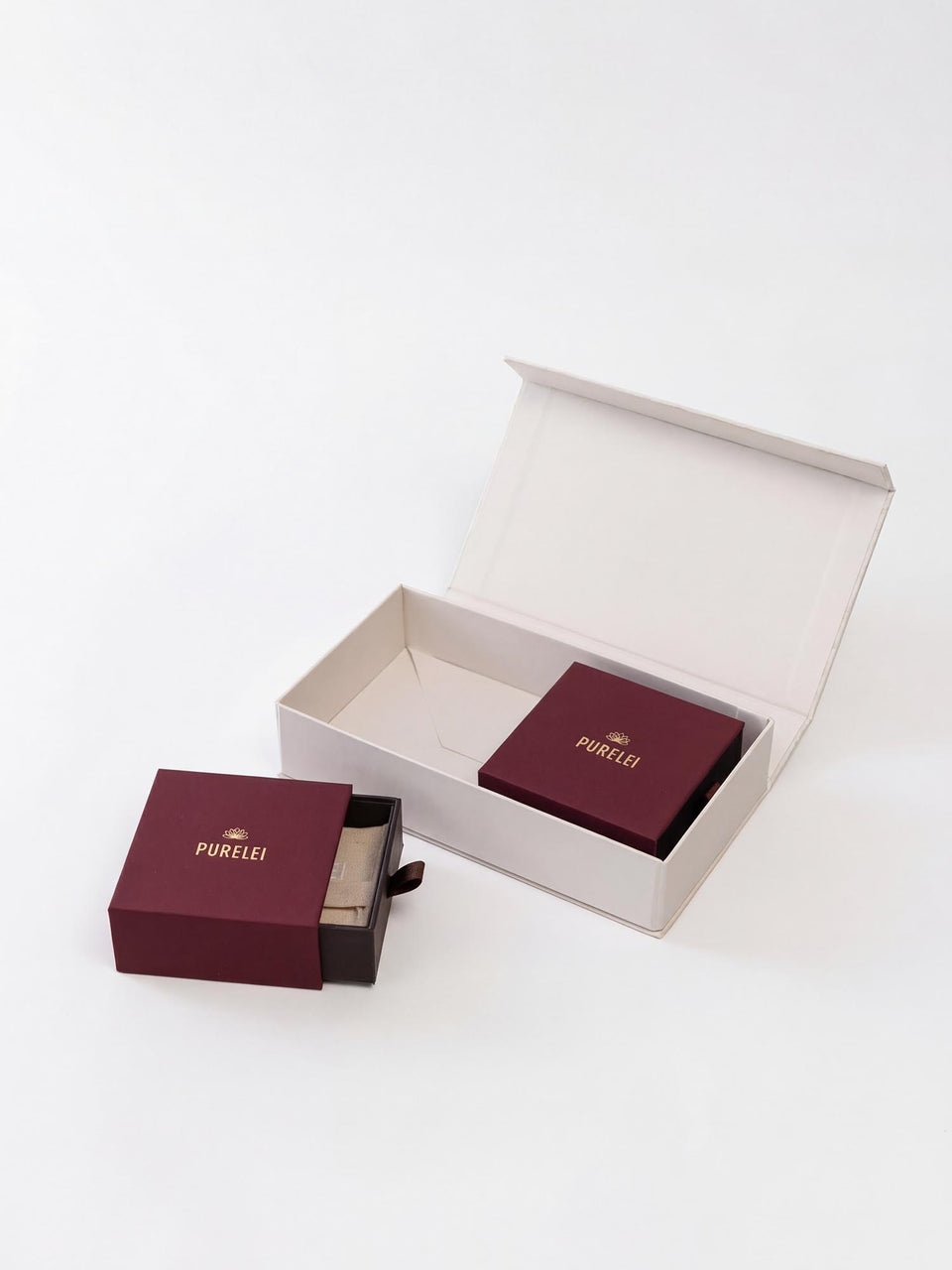 Geschenkbox mit zwei Schmuckboxen