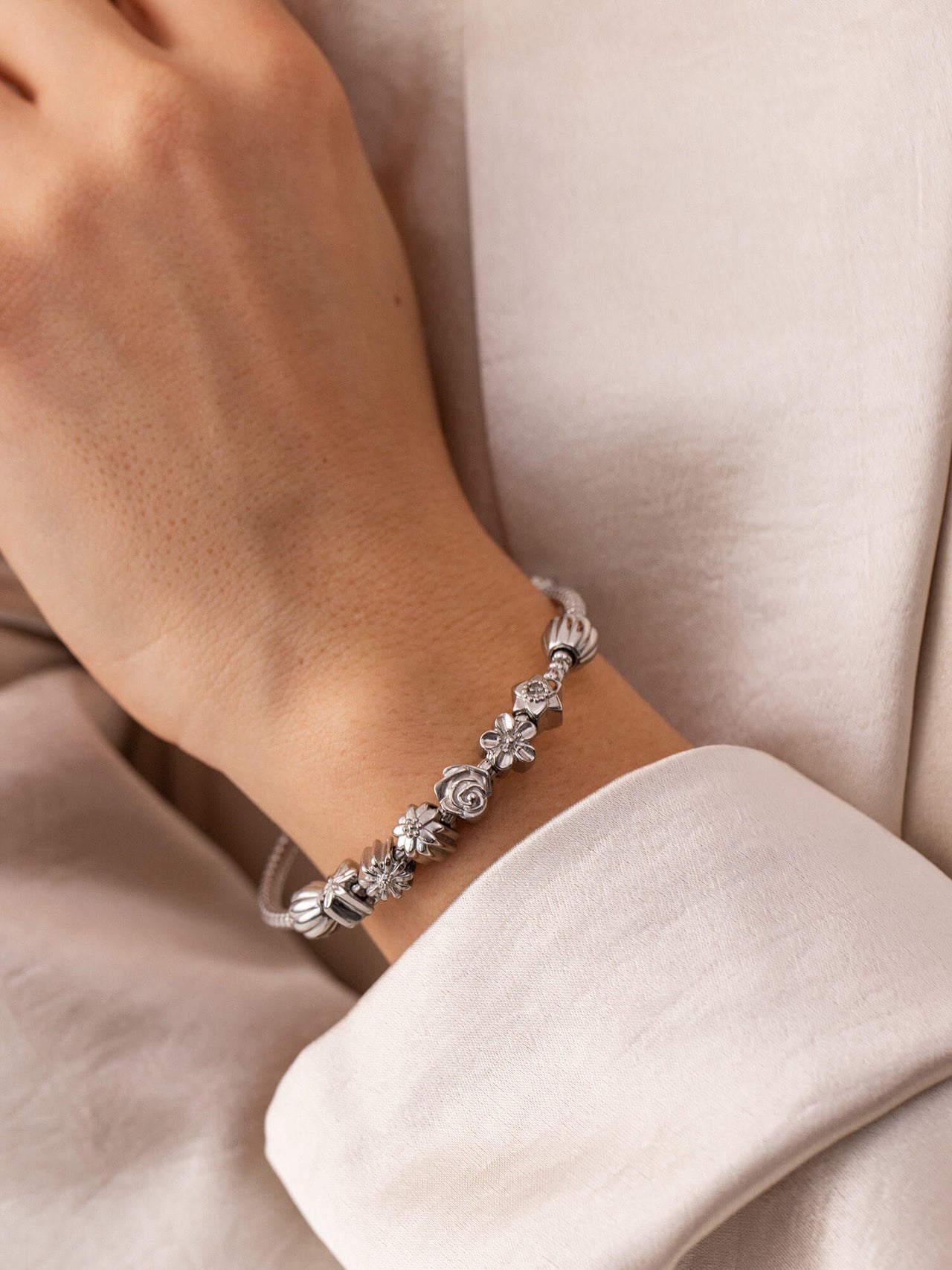 LEI Rosen Charm - Geburtsblume Juni