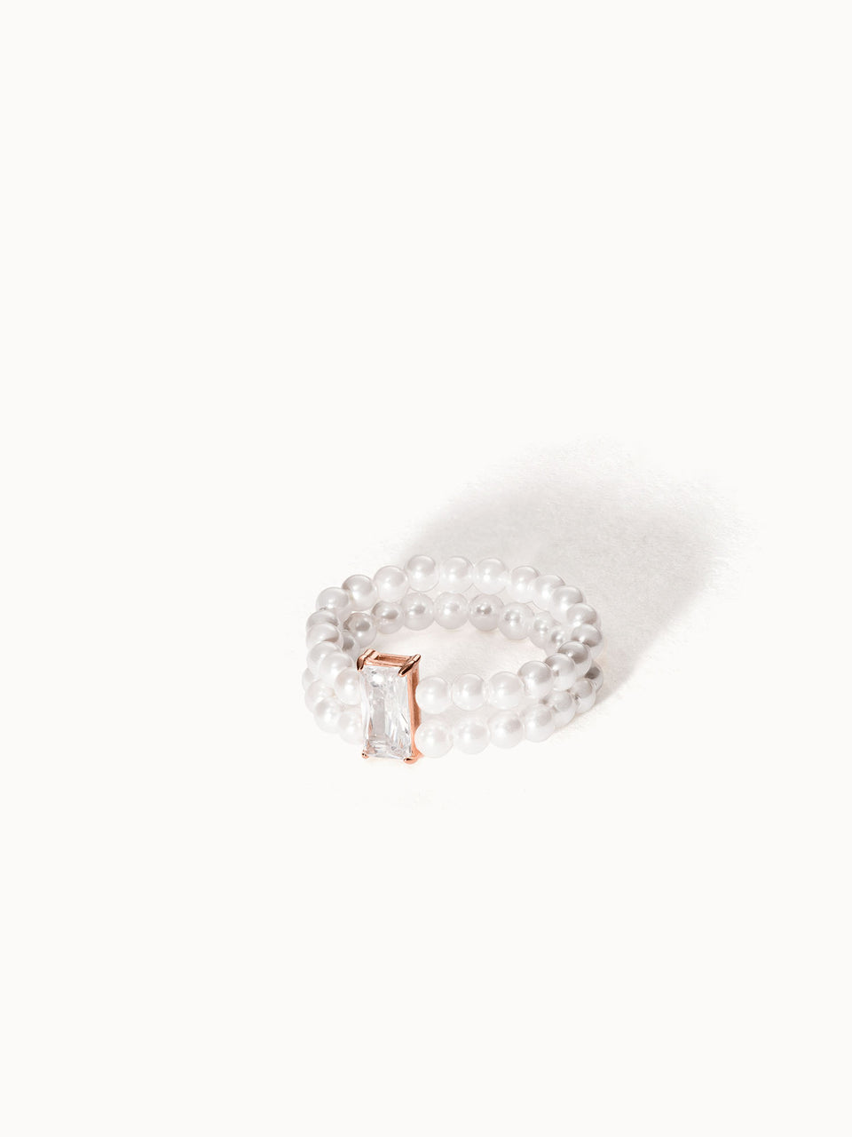 {