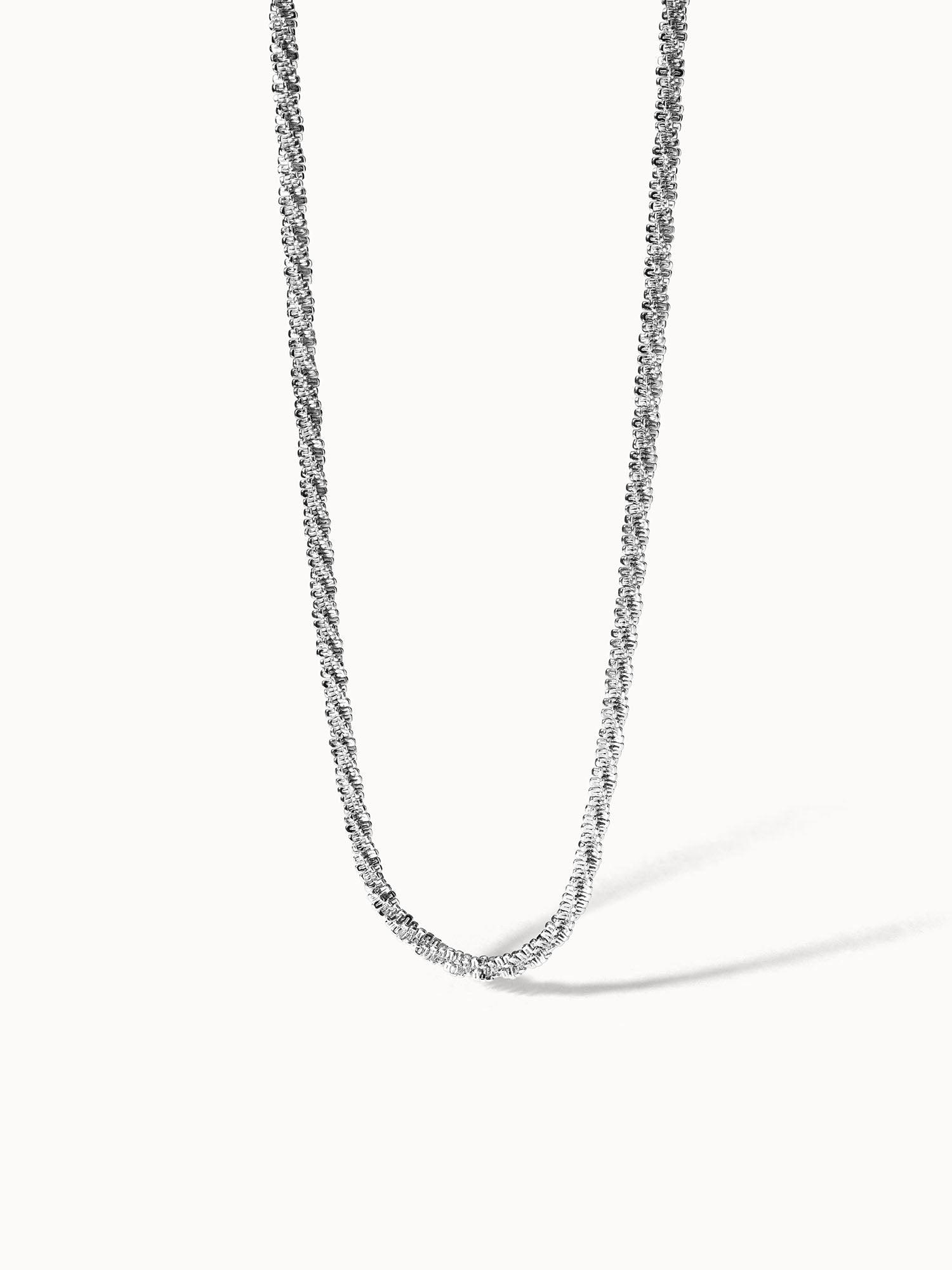 Collier Lava