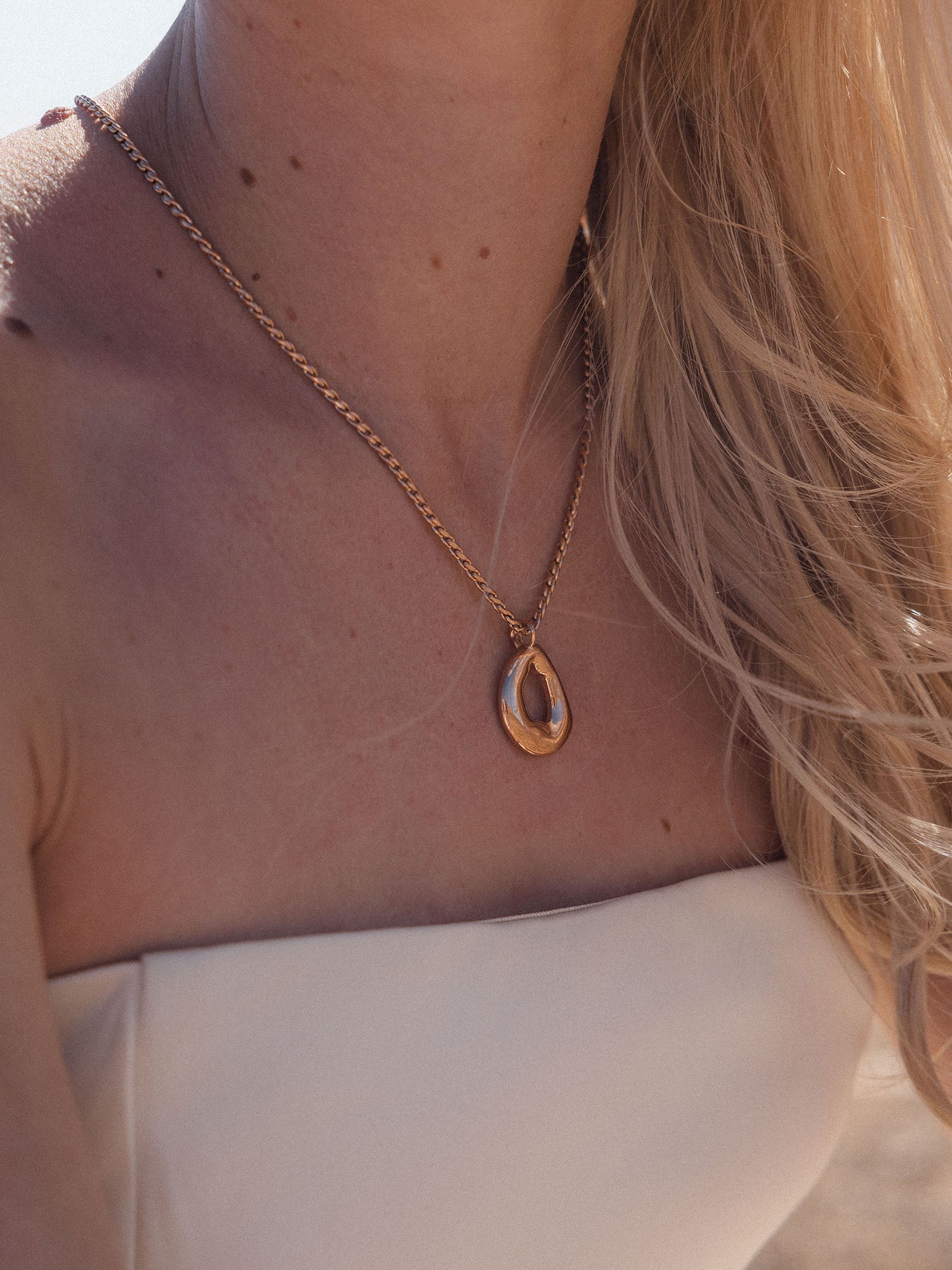 Collier Magma
