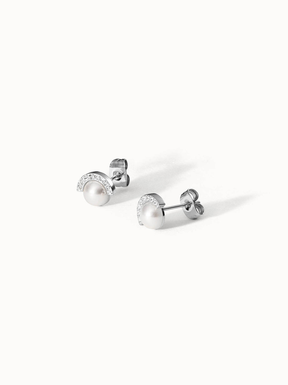 PURELEI Halo Ohrringe aus silbernem Edelstahl mit Perle und Zirkonia, elegant und nickelfrei, clean & feminin.