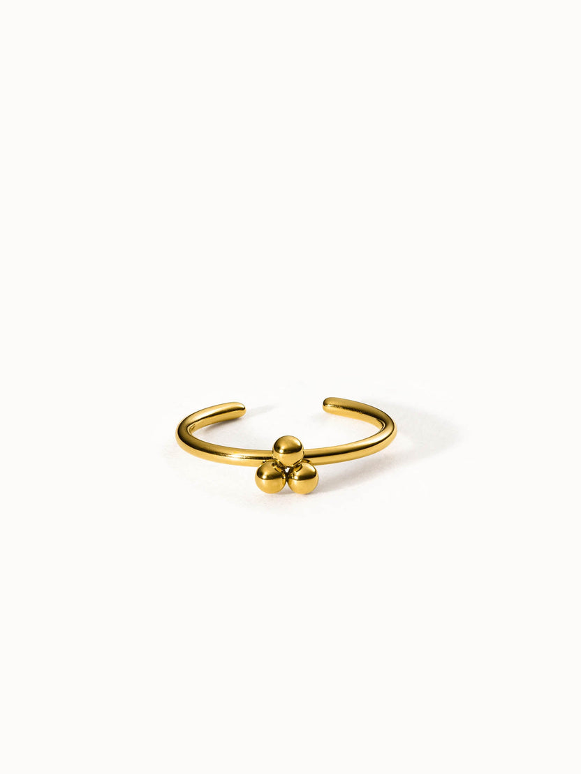 {"color":"Gold", "type":"lead_image"}