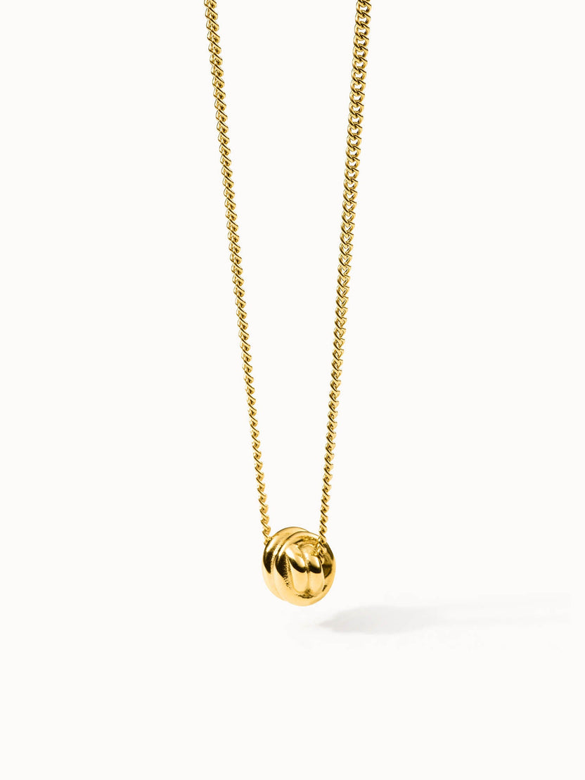 {"color":"Gold","type":"lead_image"}

