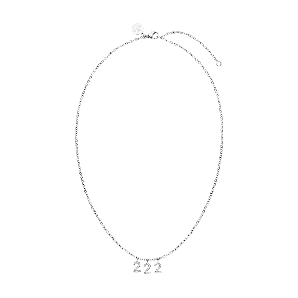 Silberne 222 Kette mit funkelnden Zirkonia, nickelfrei und elegant, zeitloses Schmuckstück.
