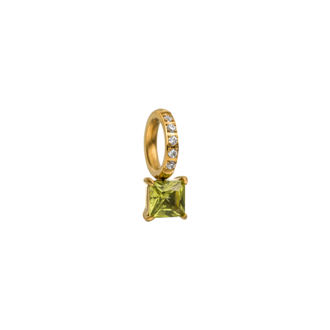 {"color":"Gold", "type":"lead_image"}